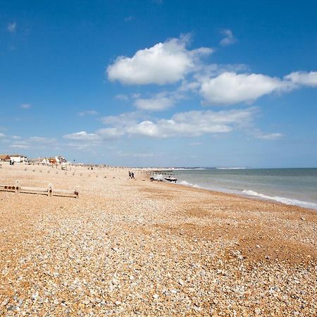 Hôtel The Bay à Pevensey Extérieur photo